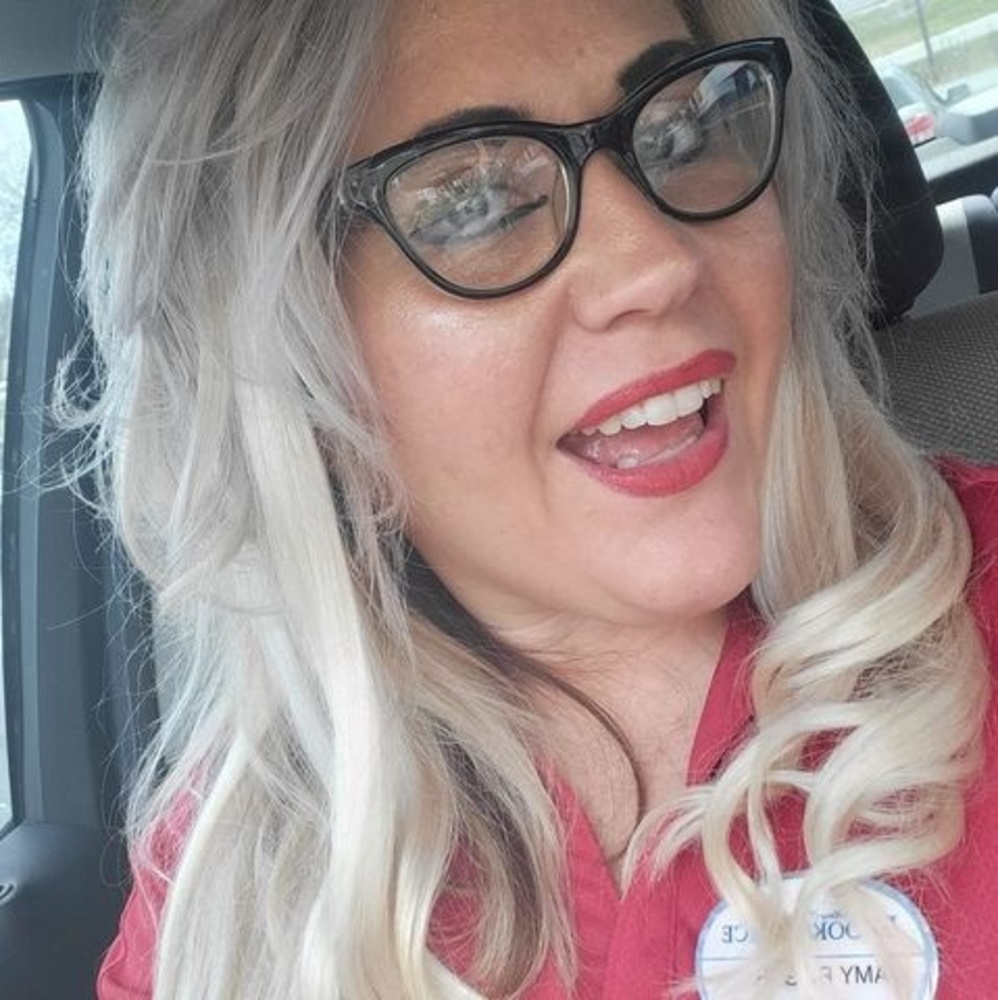 Meet your Posher, Amy